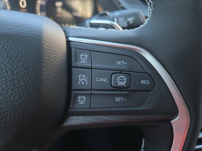 2027 Jeep Grand Cherokee GRAND CHEROKEE L LIMITED 4X4