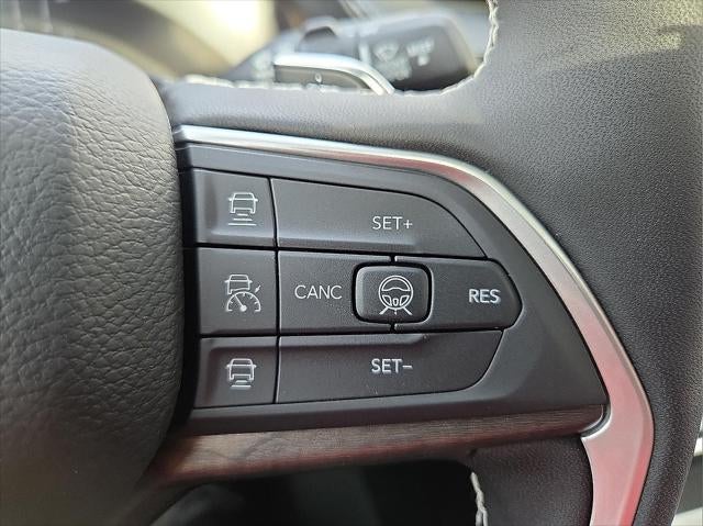 2026 Jeep Grand Cherokee GRAND CHEROKEE L LIMITED RESERVE 4X4