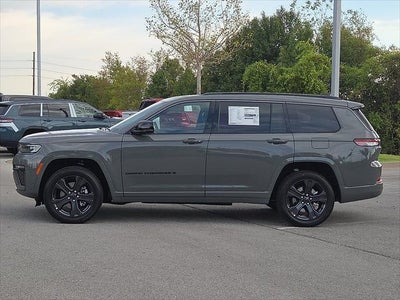 2027 Jeep Grand Cherokee GRAND CHEROKEE L LIMITED RESERVE 4X4