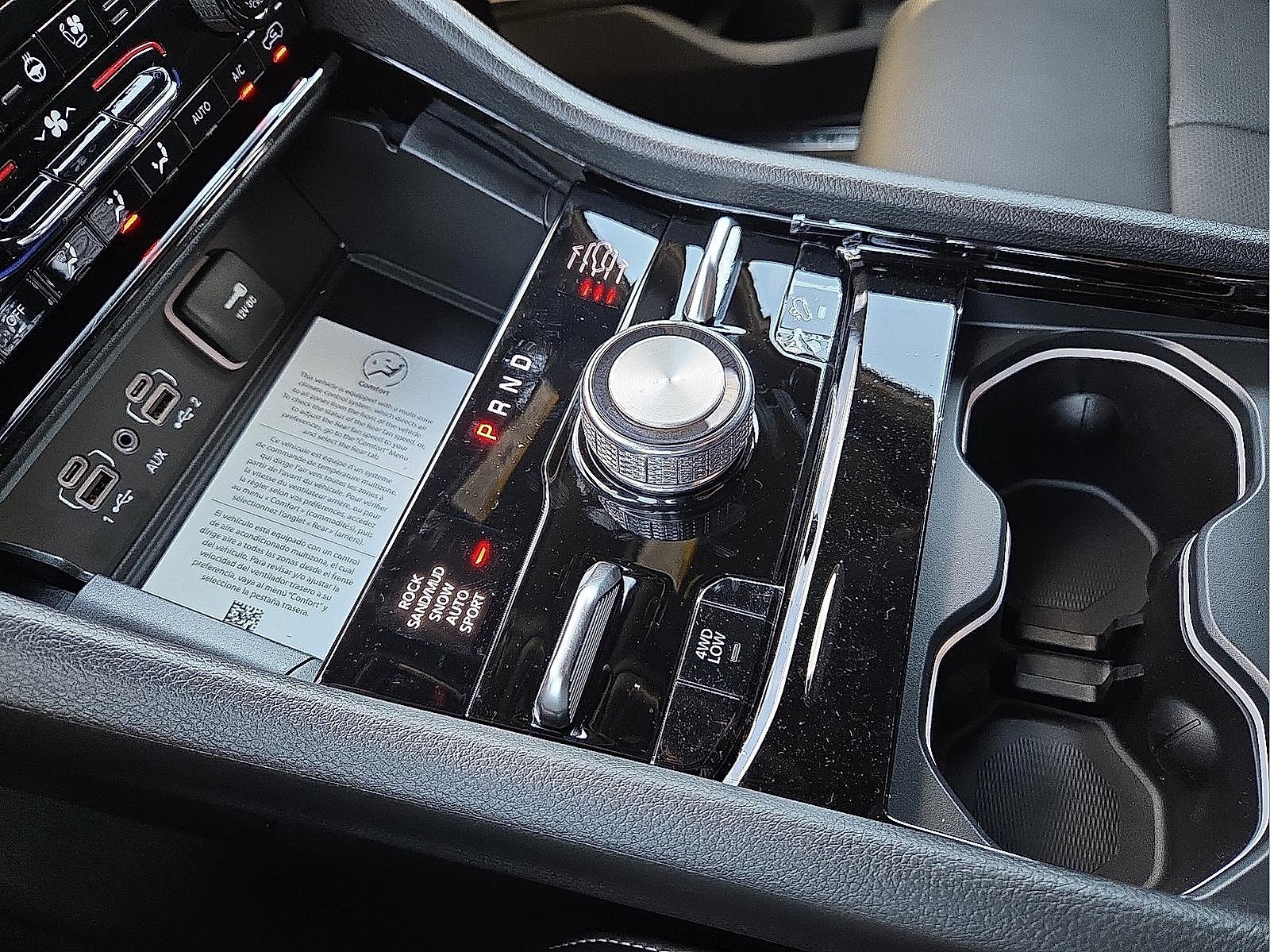 2025 Jeep Grand Cherokee GRAND CHEROKEE L OVERLAND 4X4