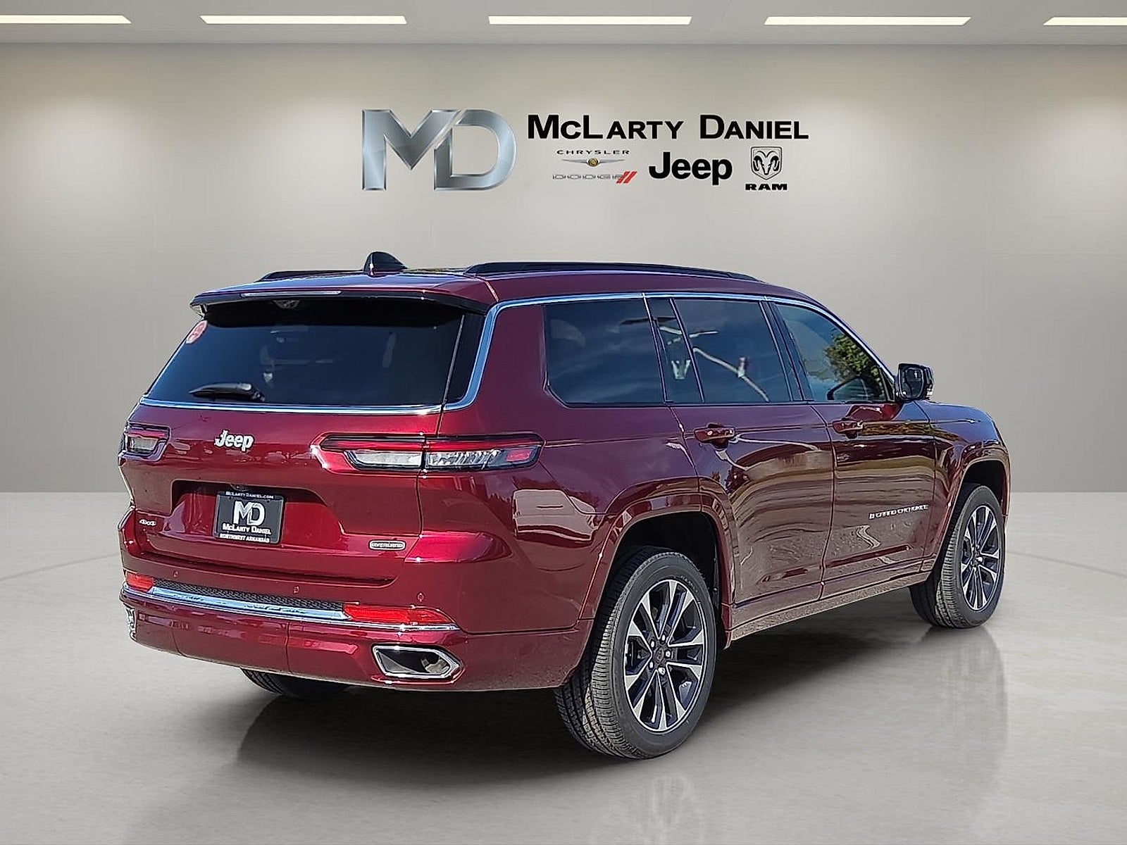 2025 Jeep Grand Cherokee GRAND CHEROKEE L OVERLAND 4X4