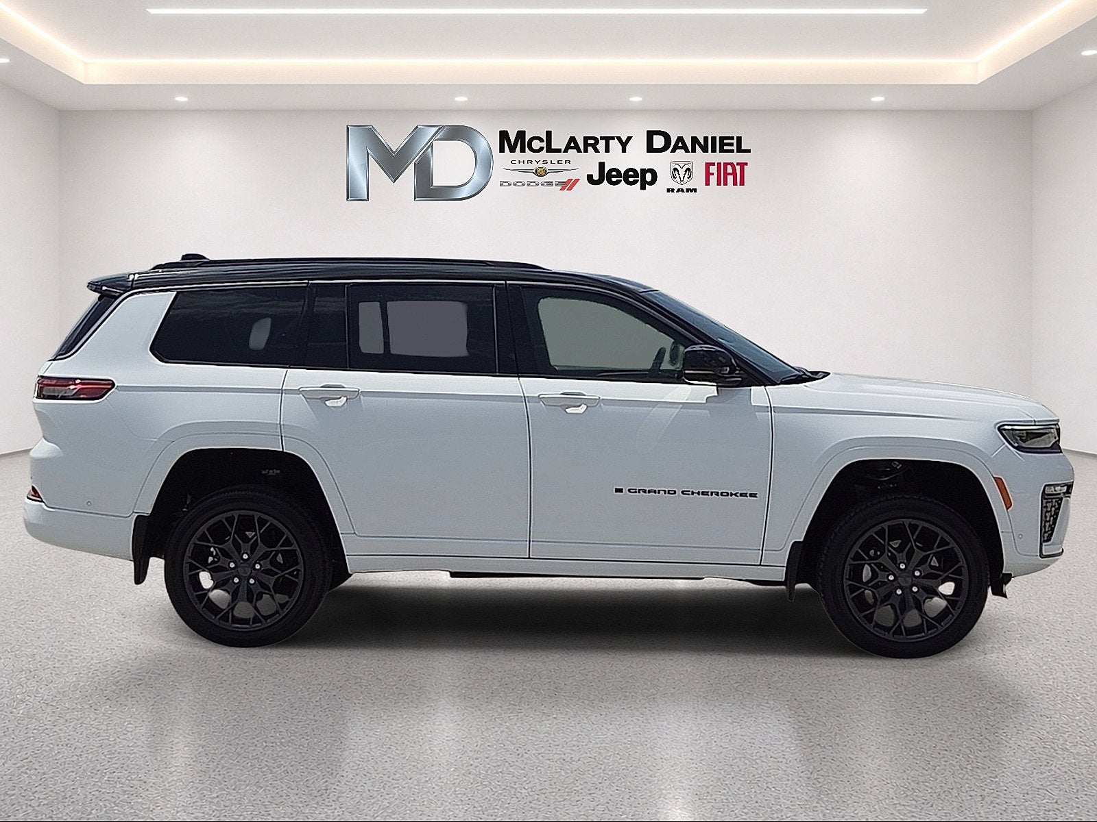 2026 Jeep Grand Cherokee L Summit