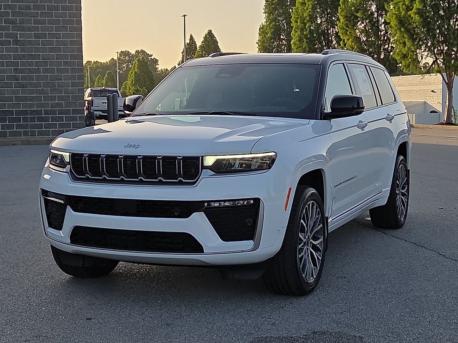 2026 Jeep Grand Cherokee L Summit