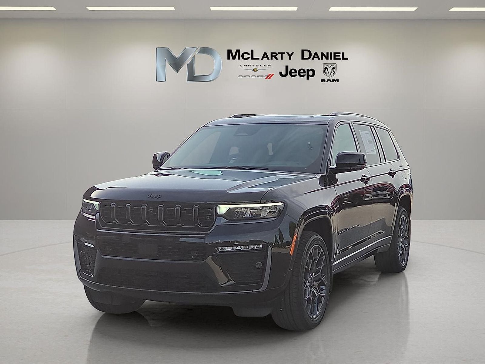 2026 Jeep Grand Cherokee GRAND CHEROKEE L SUMMIT 4X4
