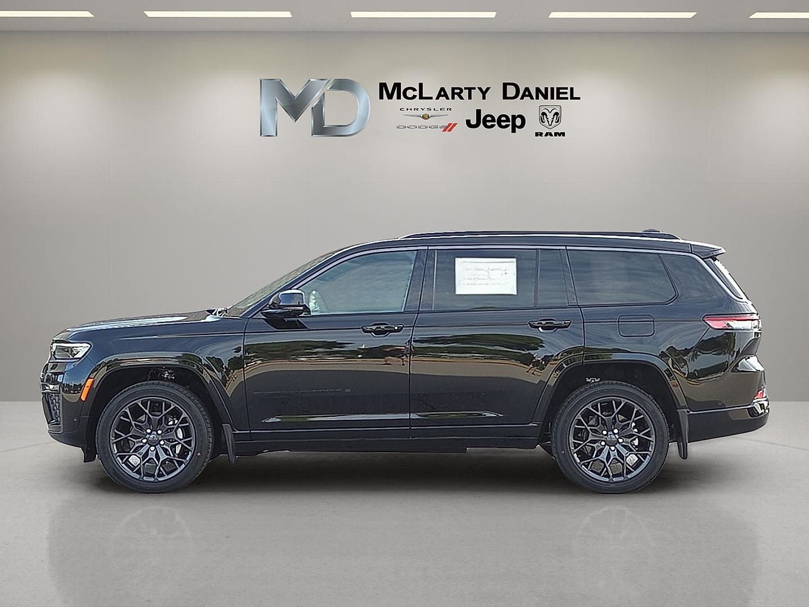 2026 Jeep Grand Cherokee GRAND CHEROKEE L SUMMIT 4X4