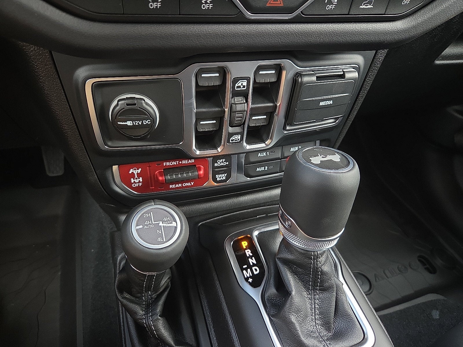 2027 Jeep Wrangler WRANGLER 4-DOOR RUBICON X