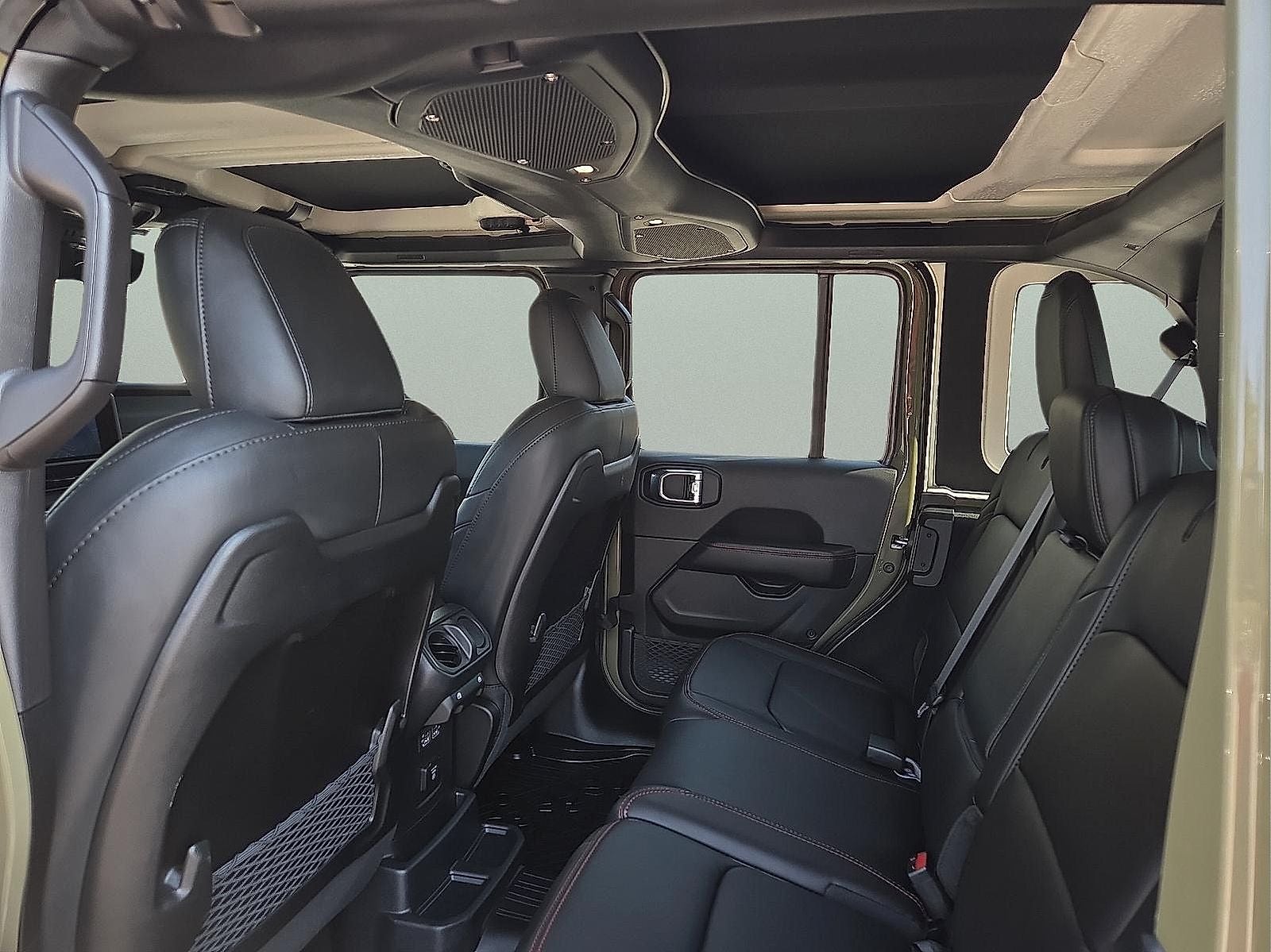 2025 Jeep Wrangler 4-Door Recon 4x4