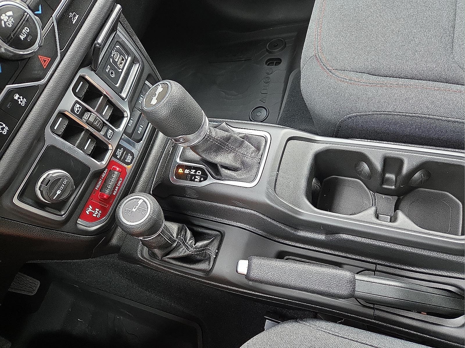 2025 Jeep Wrangler WRANGLER 4-DOOR RUBICON