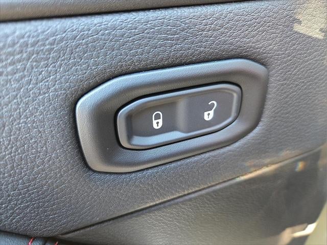 2026 Jeep Wrangler WRANGLER 4-DOOR MOAB 392