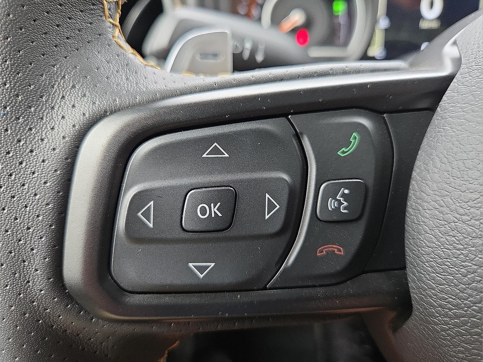 2025 Jeep Wrangler WRANGLER 4-DOOR RUBICON 392