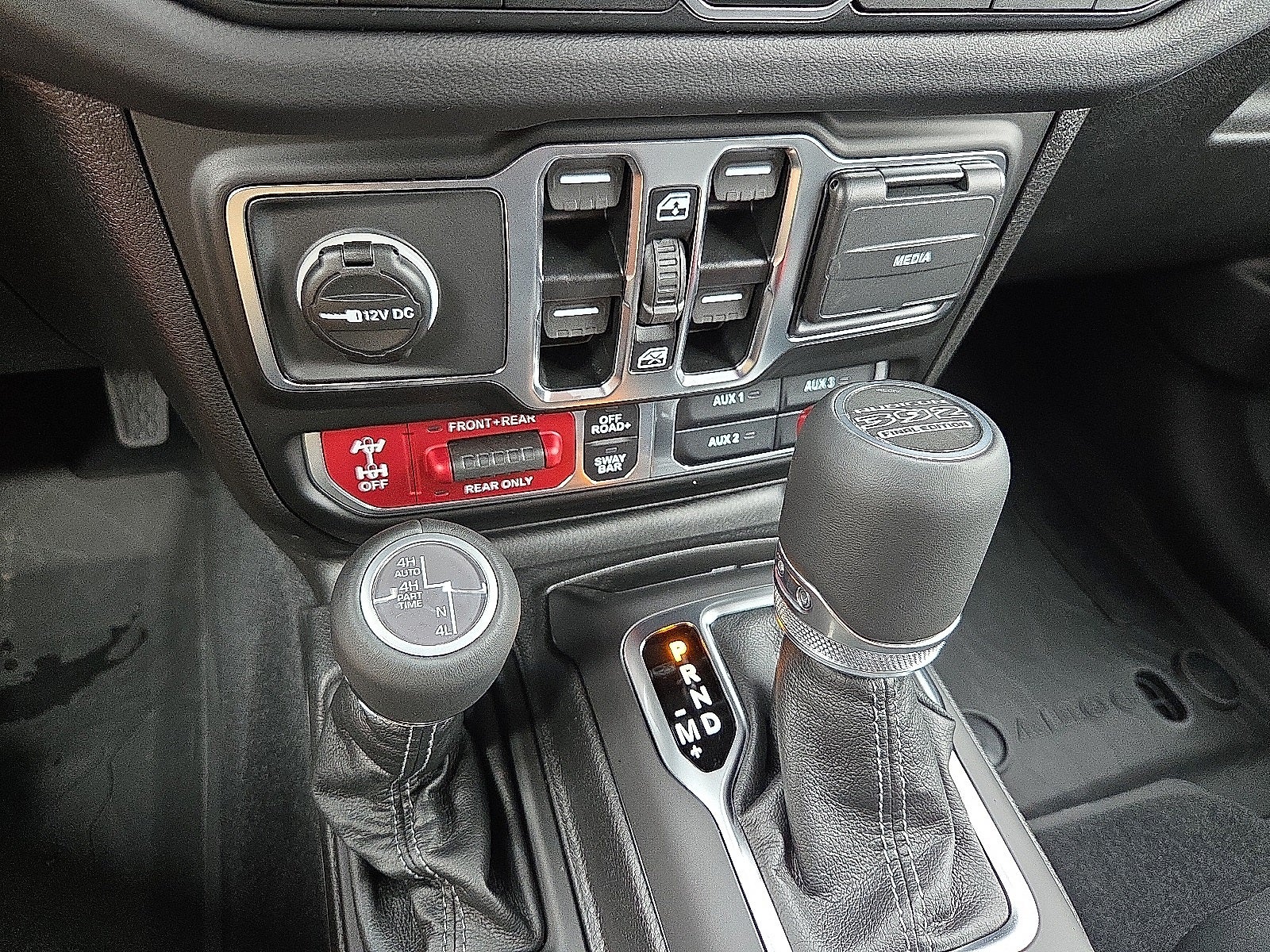 2025 Jeep Wrangler WRANGLER 4-DOOR RUBICON 392