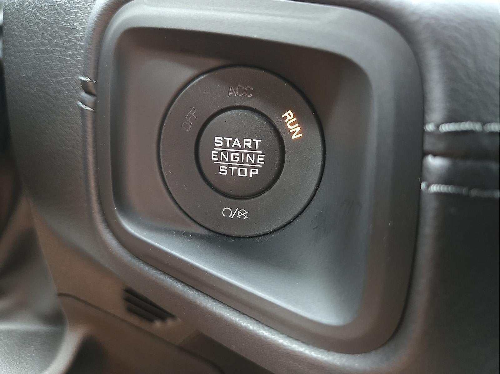 2025 Jeep Wrangler WRANGLER 4-DOOR RUBICON 392