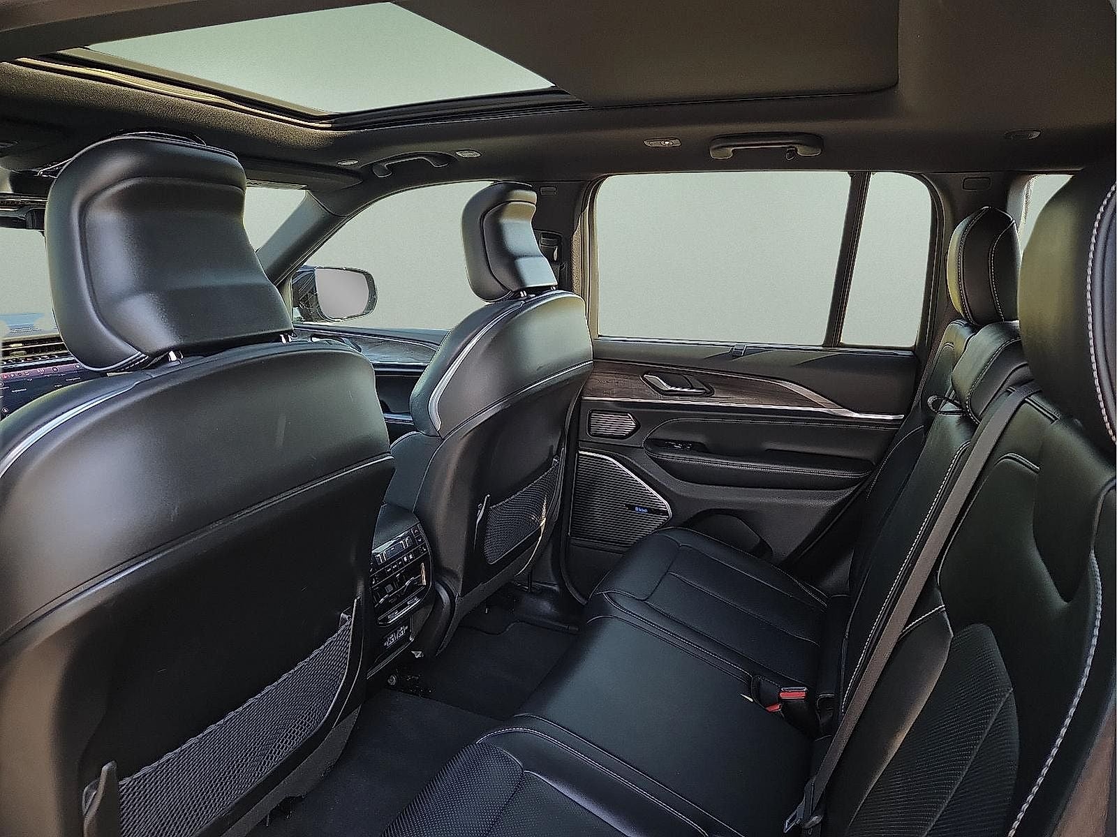2023 Jeep Grand Cherokee 4xe Overland