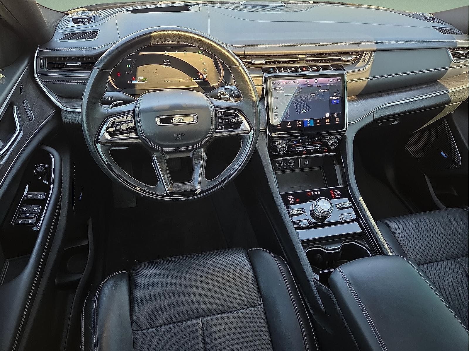 2023 Jeep Grand Cherokee 4xe Overland