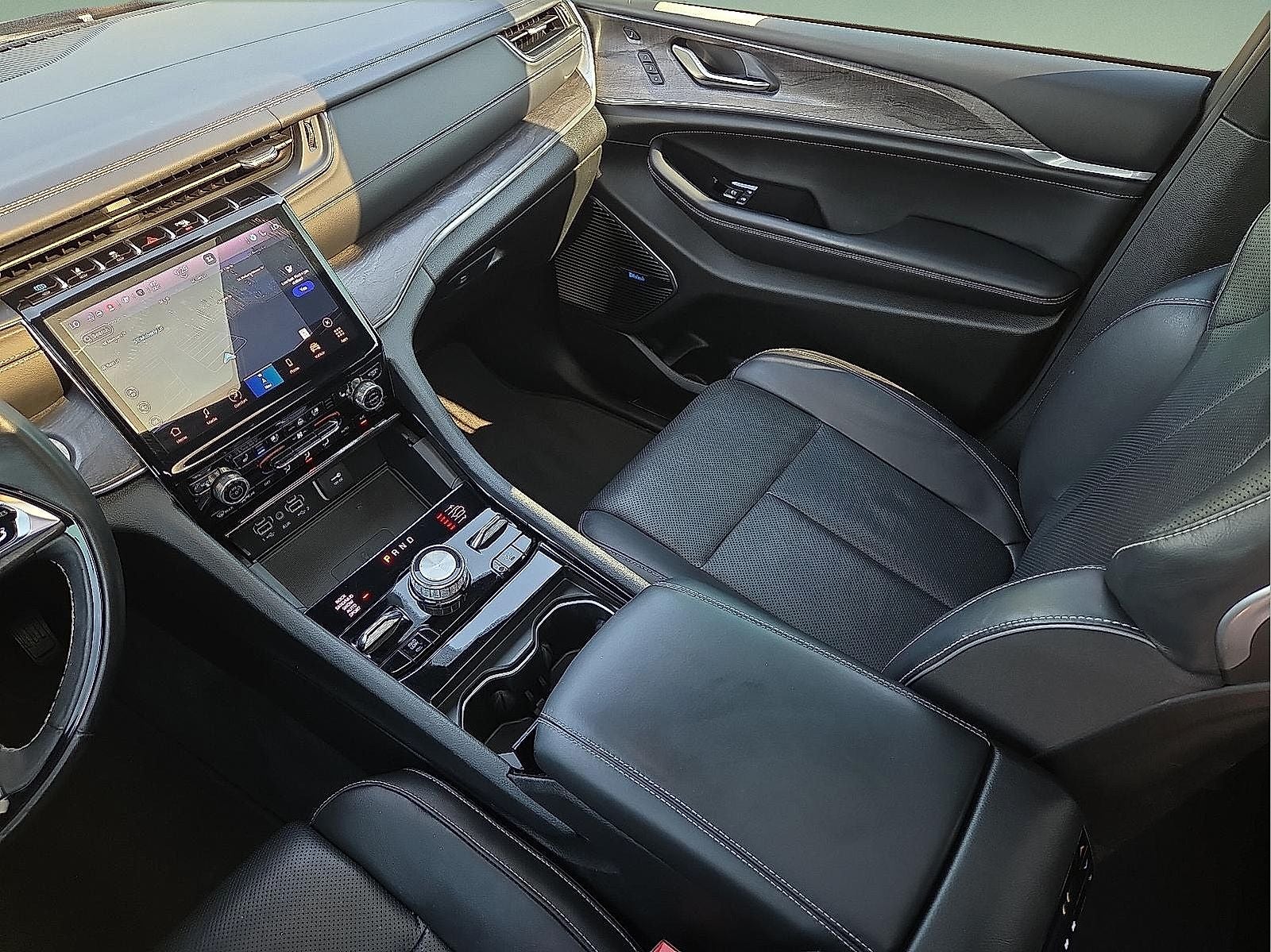 2023 Jeep Grand Cherokee 4xe Overland
