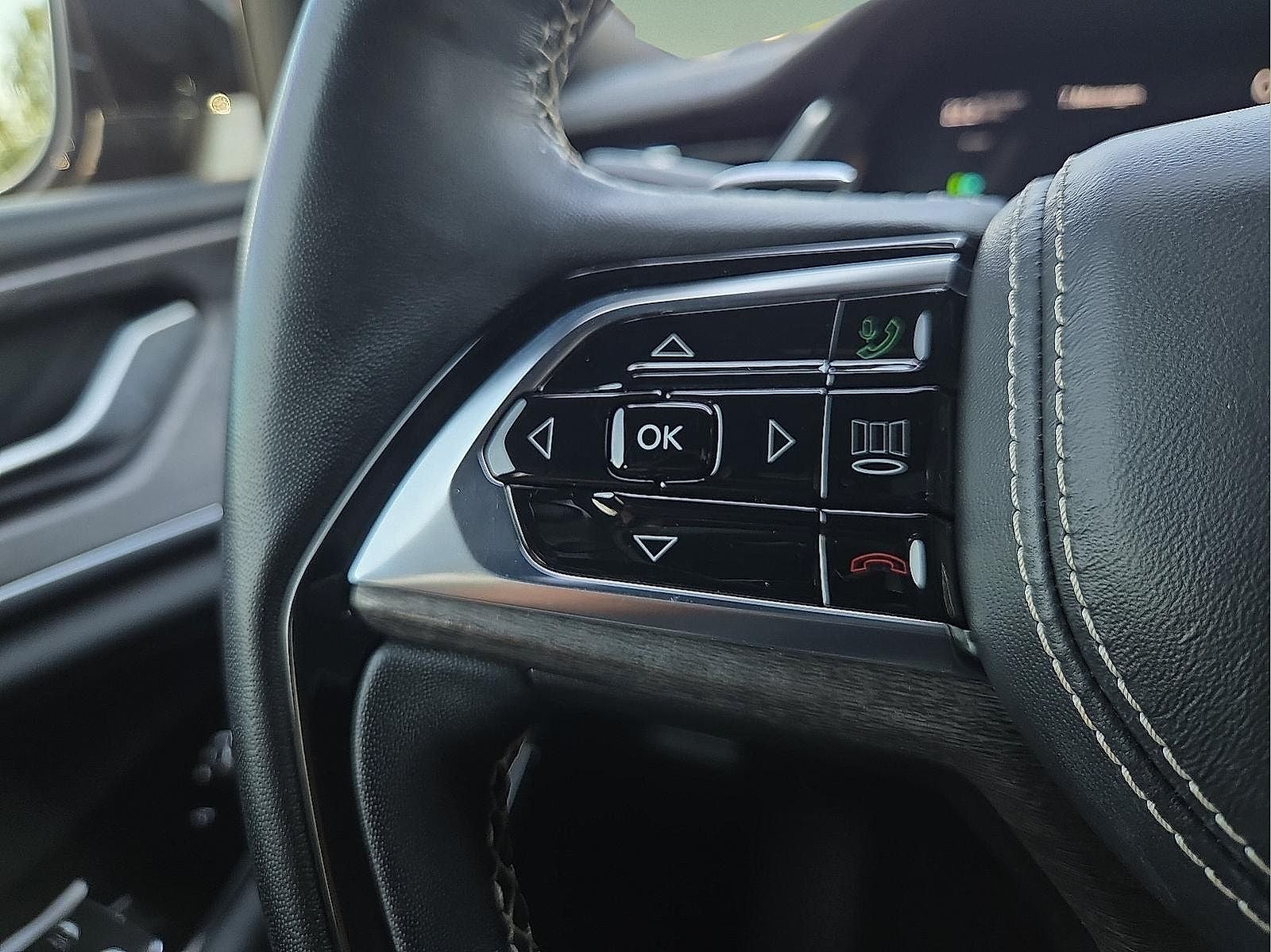 2023 Jeep Grand Cherokee 4xe Overland