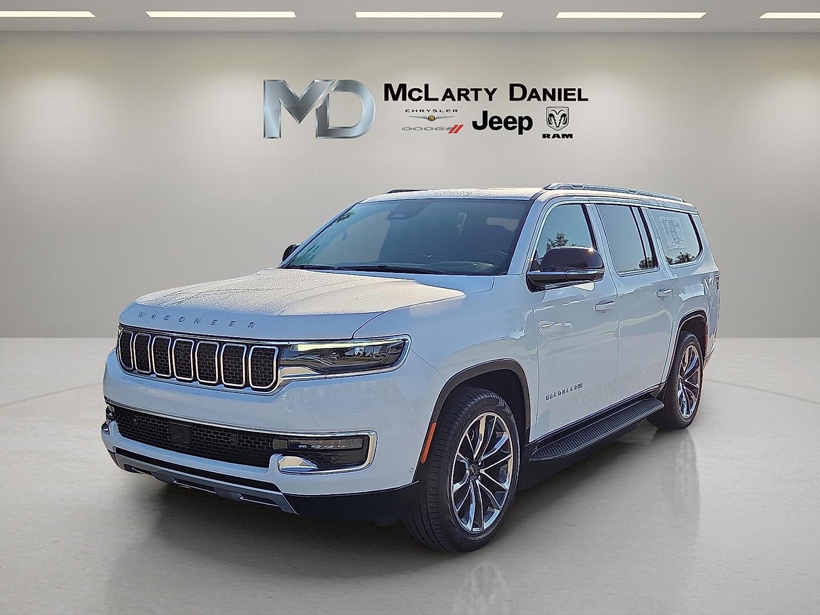 2025 Jeep Wagoneer WAGONEER L SERIES II 4X4