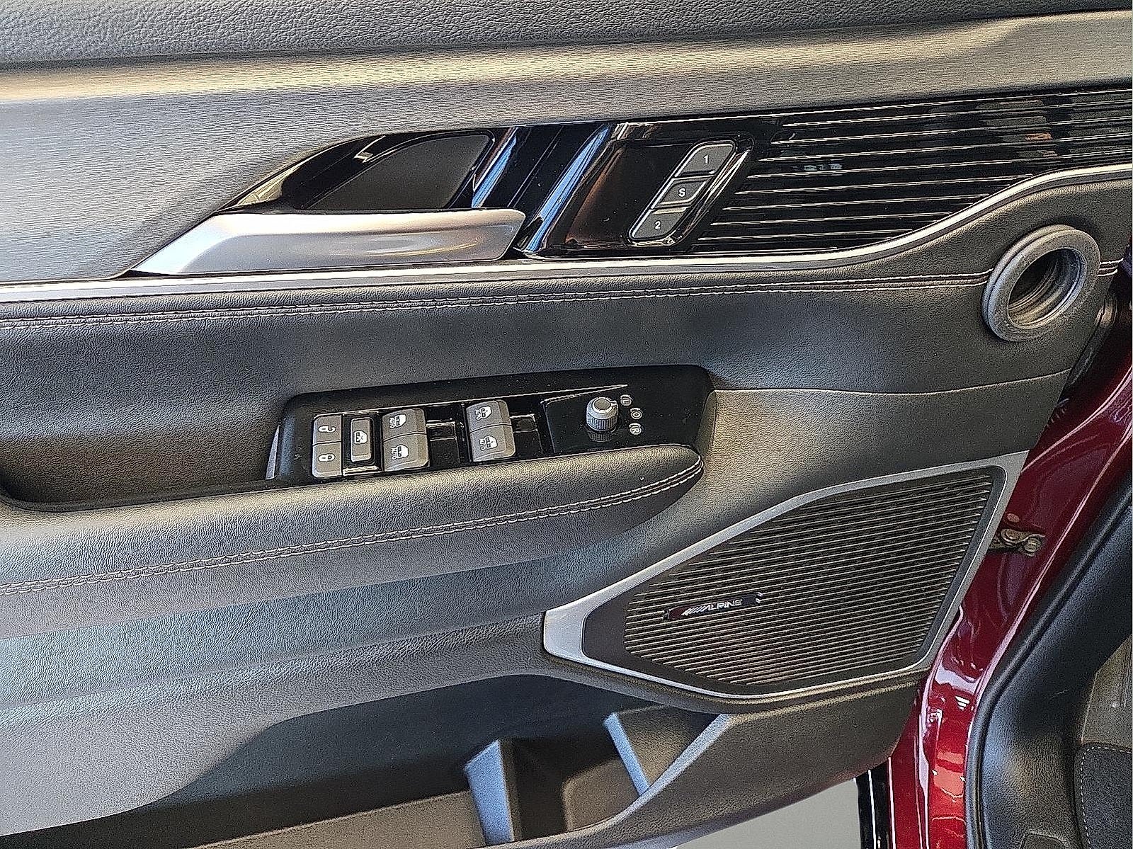 2025 Jeep Wagoneer WAGONEER L CARBIDE 4X4