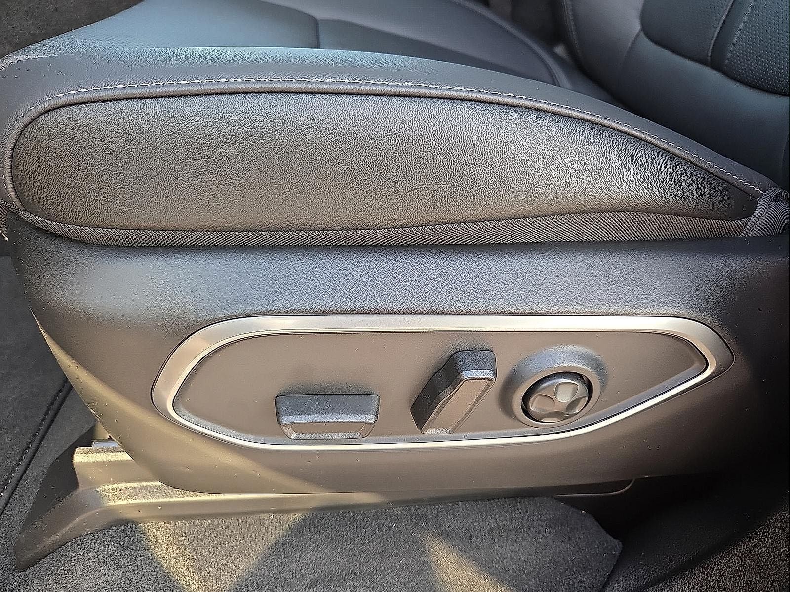 2025 Jeep Wagoneer WAGONEER L CARBIDE 4X4