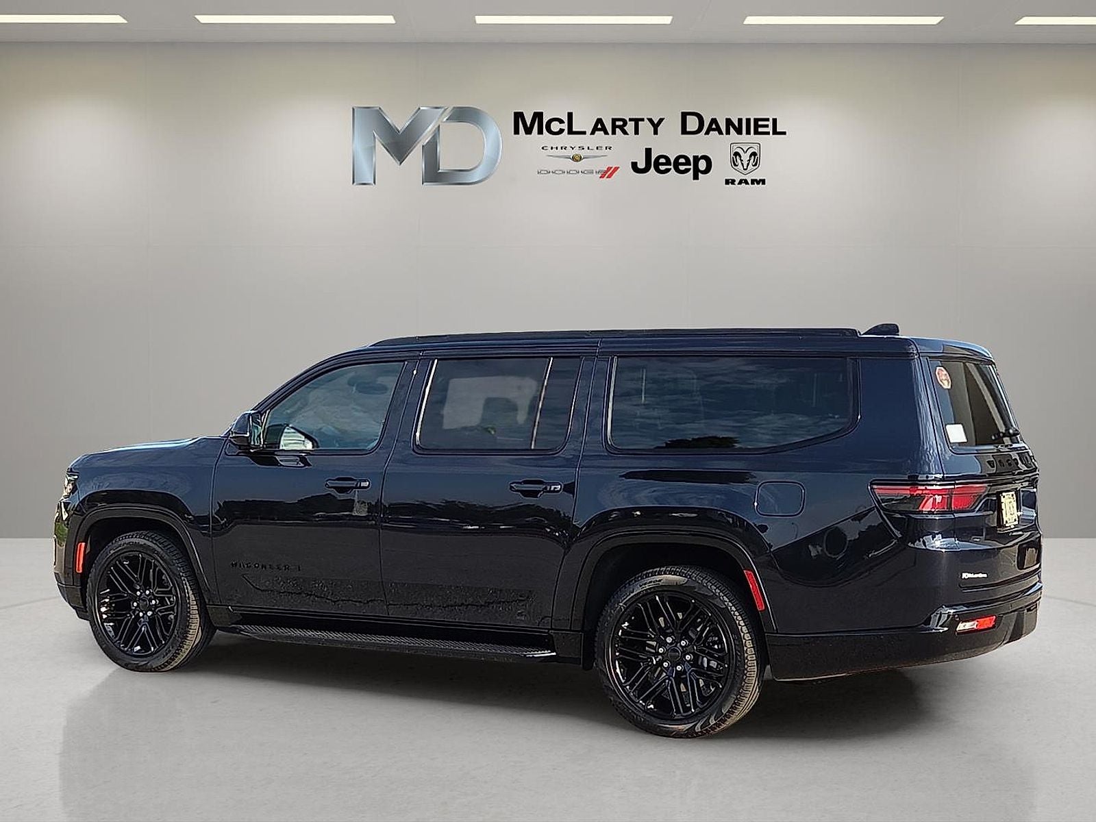 2025 Jeep Wagoneer WAGONEER L CARBIDE 4X4