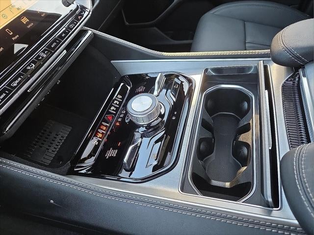 2026 Jeep Grand Wagoneer GRAND WAGONEER L LIMITED RESERVE 4X4