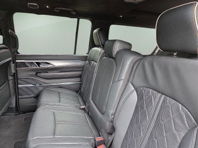 2023 Jeep Grand Wagoneer L Series III 4x4