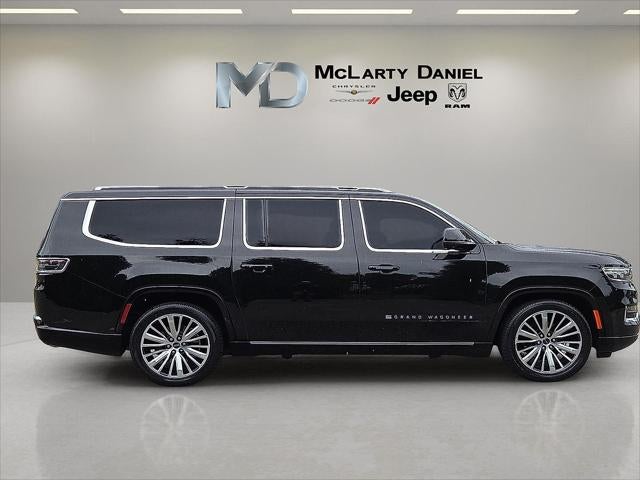 2023 Jeep Grand Wagoneer L Series III 4x4