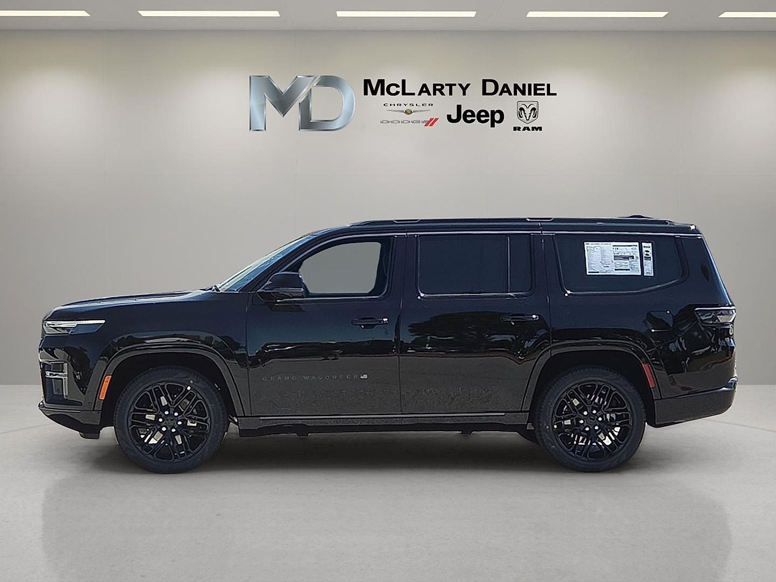 2026 Jeep Grand Wagoneer GRAND WAGONEER LIMITED RESERVE 4X4