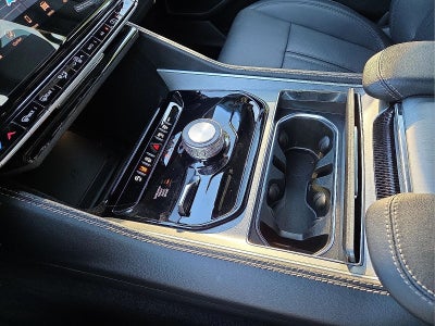 2025 Jeep Wagoneer WAGONEER CARBIDE 4X4