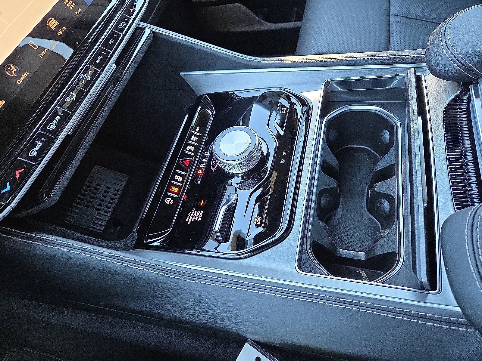 2026 Jeep Grand Wagoneer GRAND WAGONEER LIMITED ALTITUDE 4X4