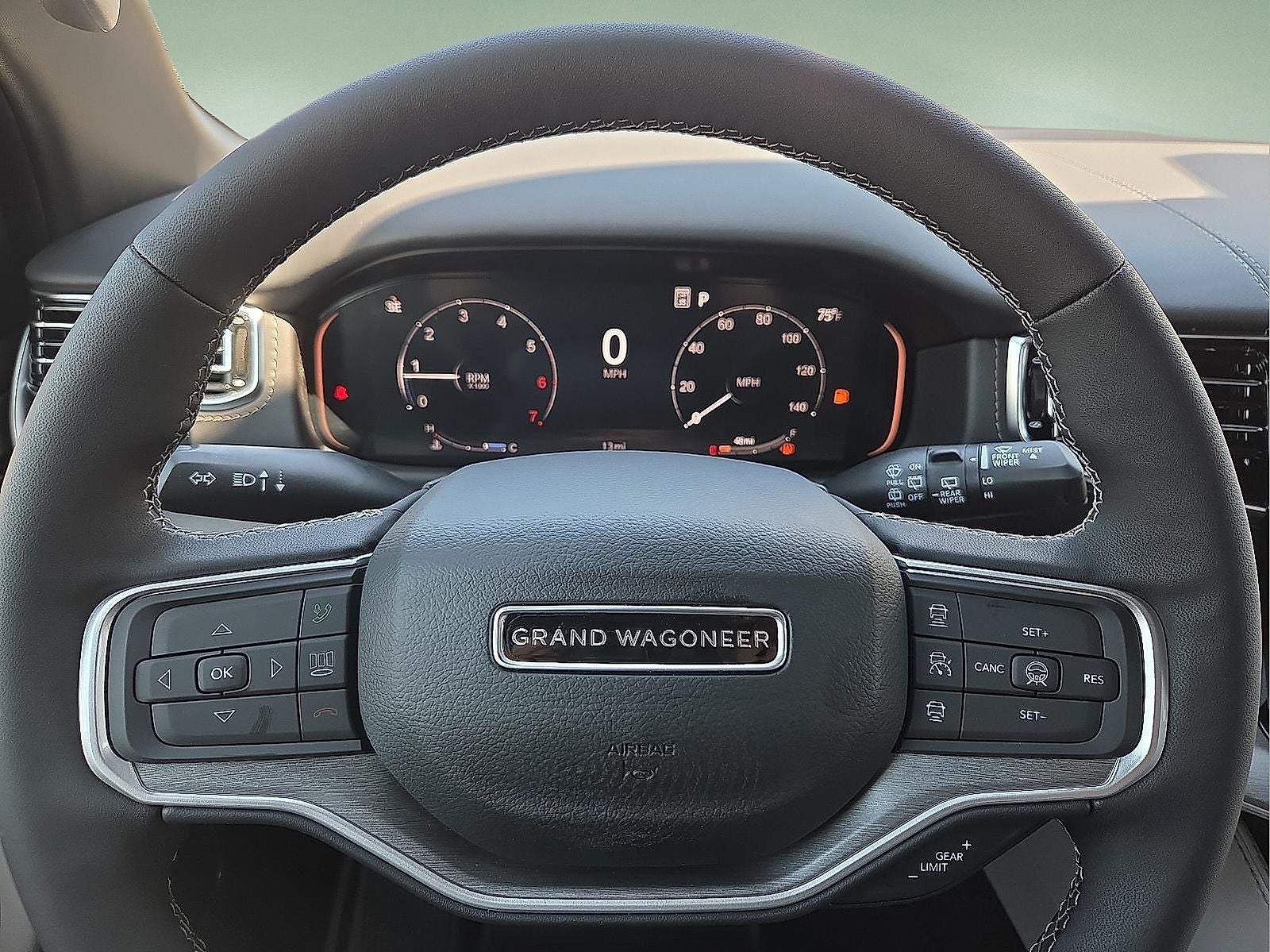 2026 Jeep Grand Wagoneer GRAND WAGONEER LIMITED RESERVE 4X4