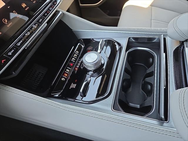 2026 Jeep Grand Wagoneer GRAND WAGONEER LIMITED RESERVE 4X4