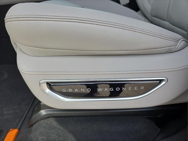 2026 Jeep Grand Wagoneer GRAND WAGONEER SUMMIT OBSIDIAN 4X4