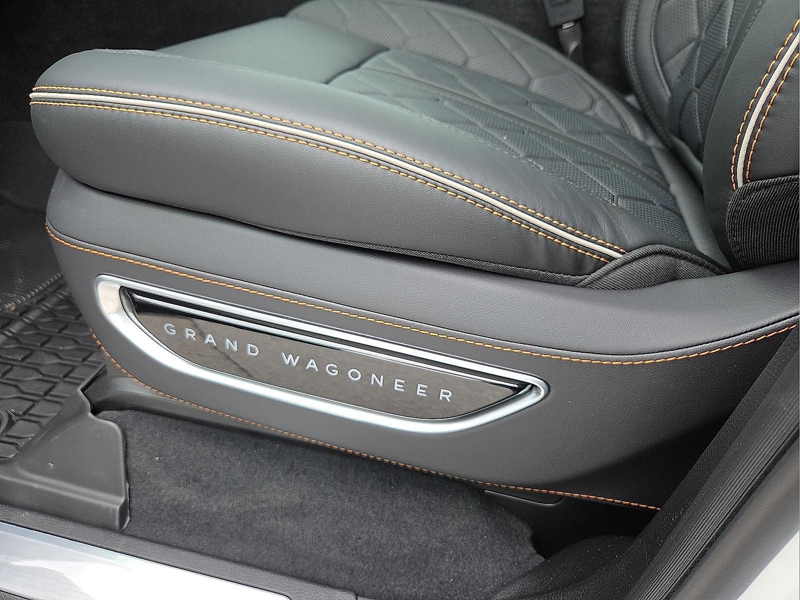 2026 Jeep Grand Wagoneer GRAND WAGONEER SUMMIT RESERVE 4X4
