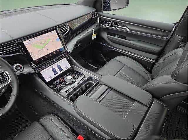 2026 Jeep Grand Wagoneer GRAND WAGONEER SUMMIT OBSIDIAN 4X4