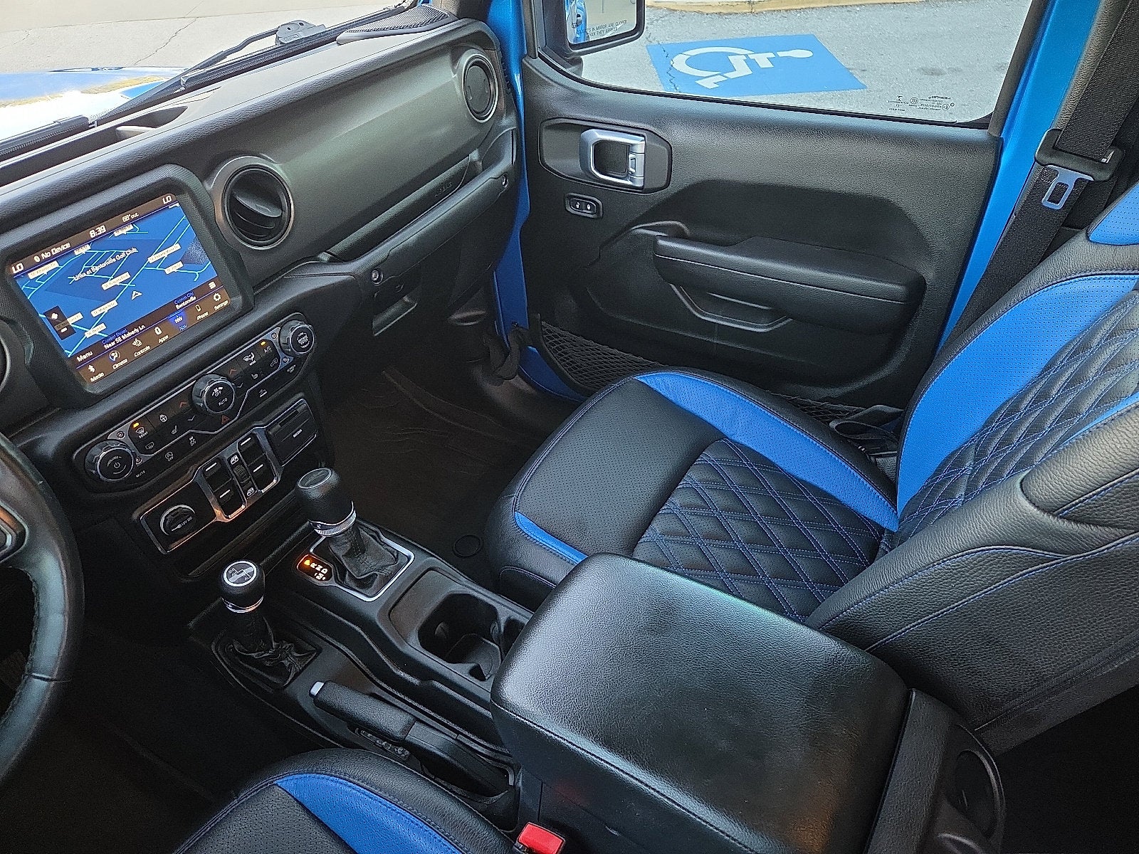 2022 Jeep Gladiator Willys 4x4
