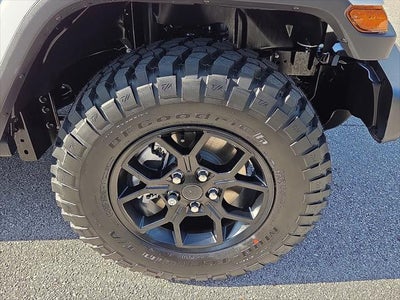 2025 Jeep Gladiator Willys