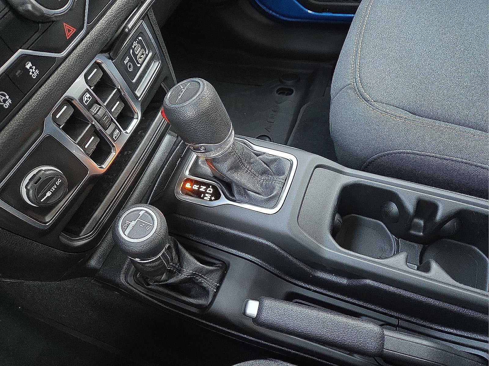 2025 Jeep Gladiator GLADIATOR SPORT 4X4