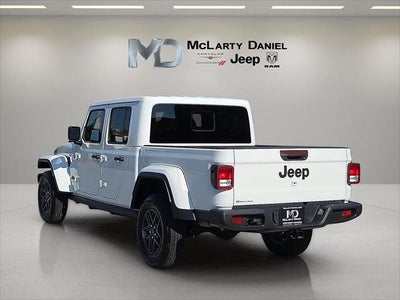 2025 Jeep Gladiator Nighthawk