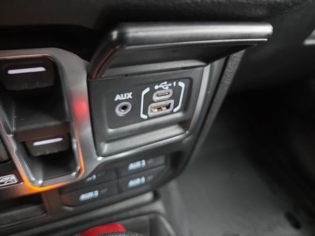 2026 Jeep Gladiator GLADIATOR SPORT 4X4