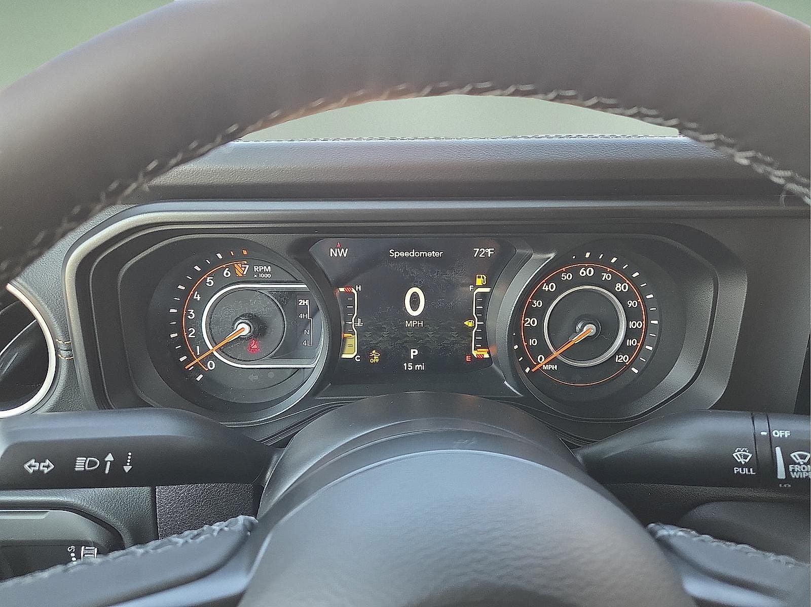 2026 Jeep Gladiator GLADIATOR SAHARA 4X4