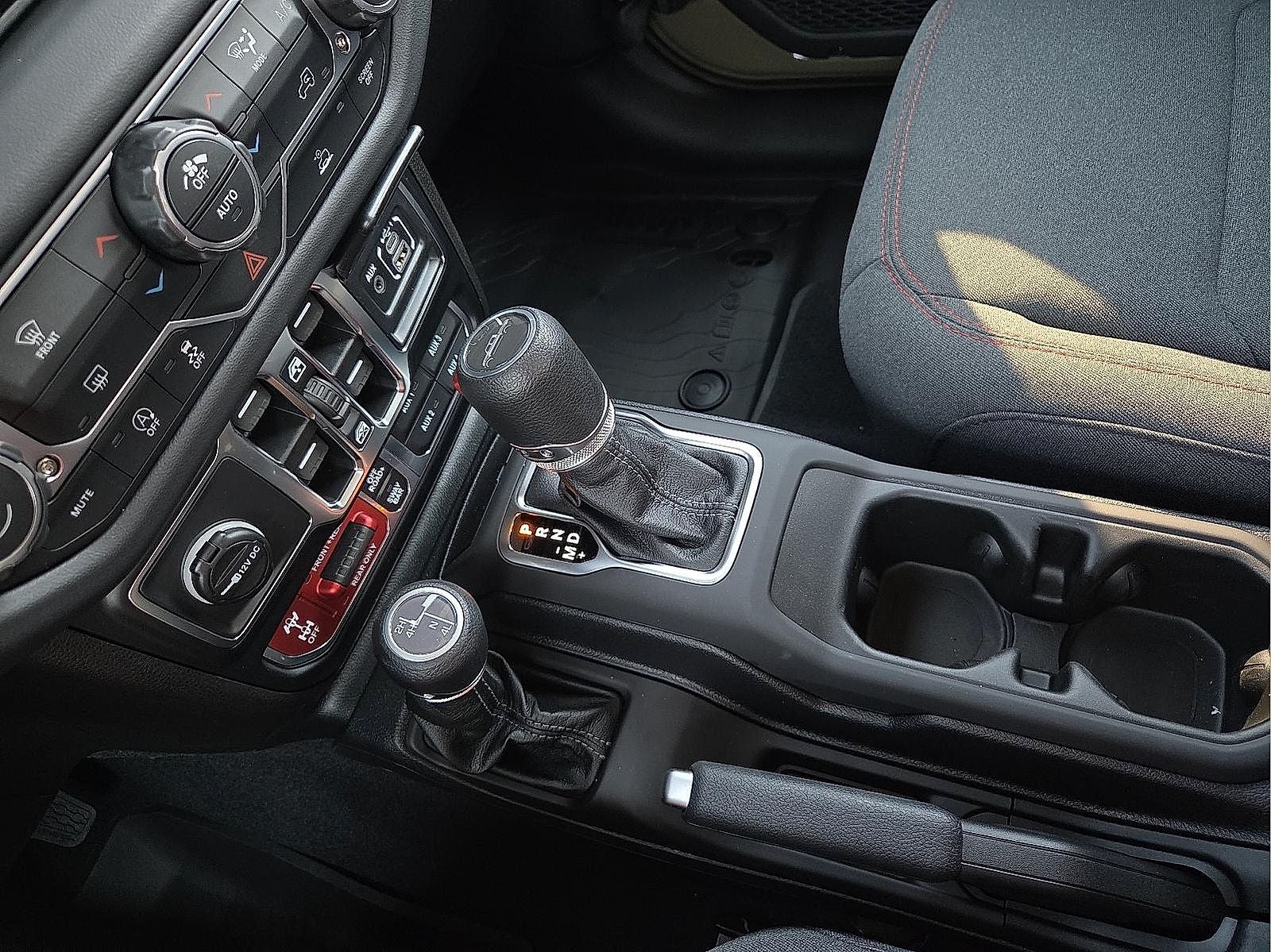 2026 Jeep Gladiator GLADIATOR RUBICON 4X4