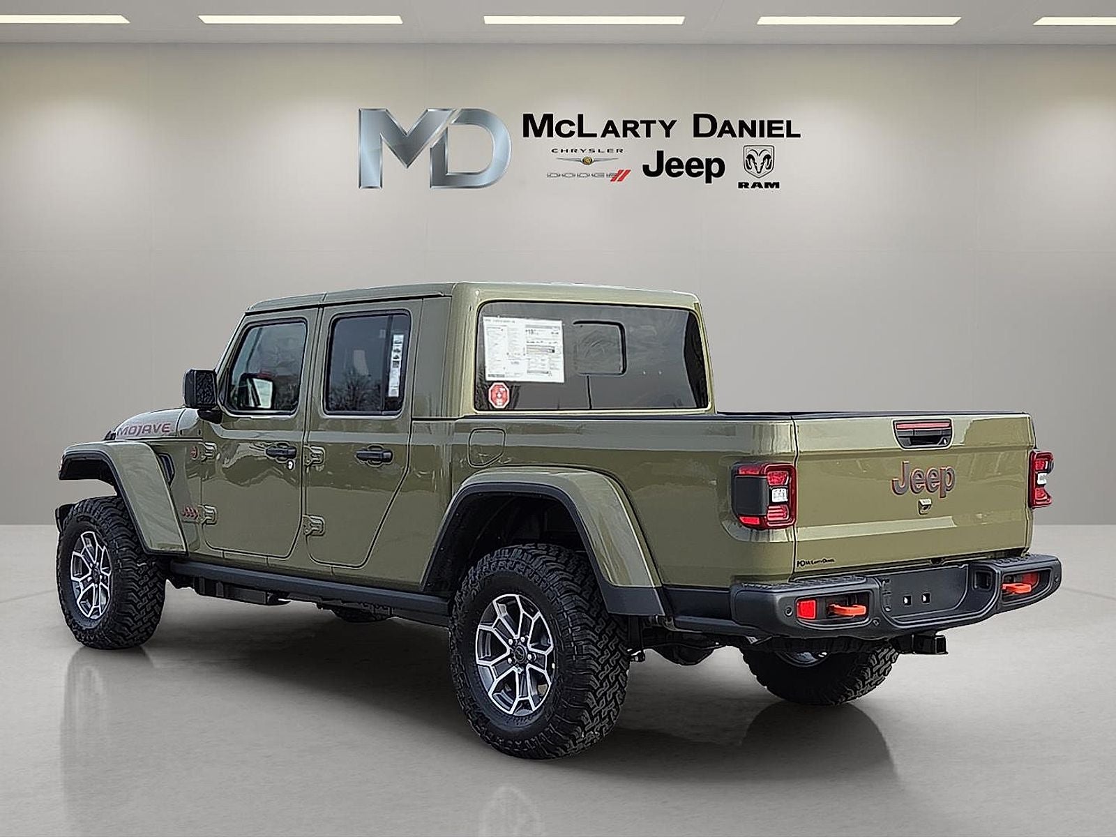 2026 Jeep Gladiator GLADIATOR MOJAVE X 4X4
