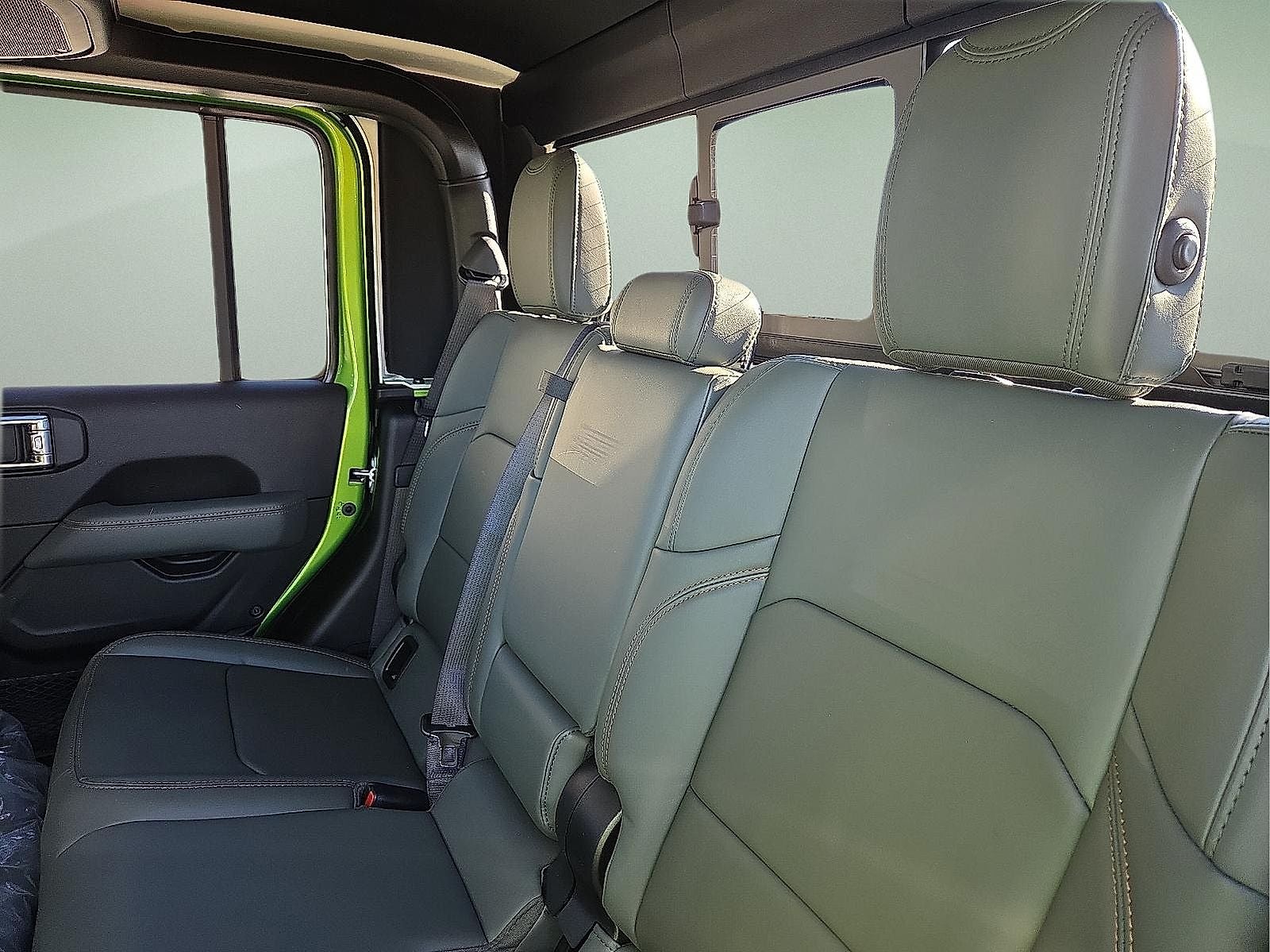 2026 Jeep Gladiator GLADIATOR MOJAVE X 4X4