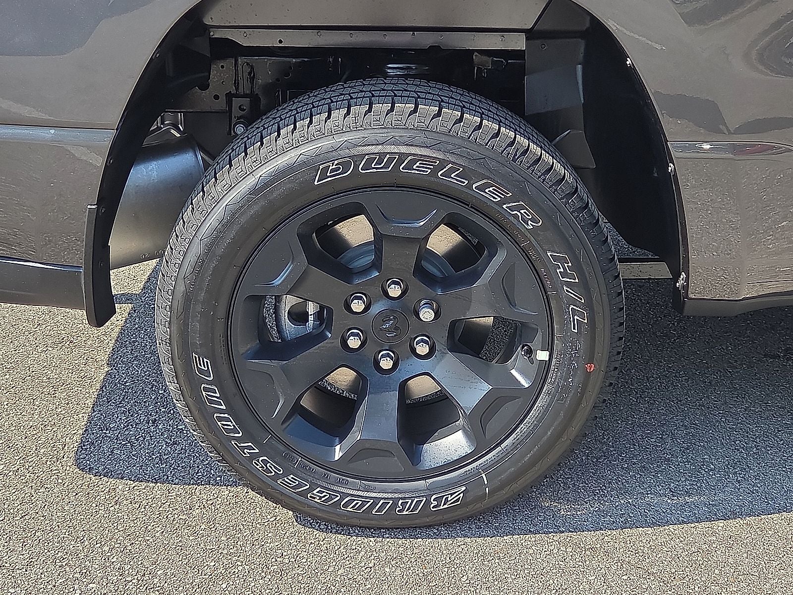 2027 RAM 1500 Express