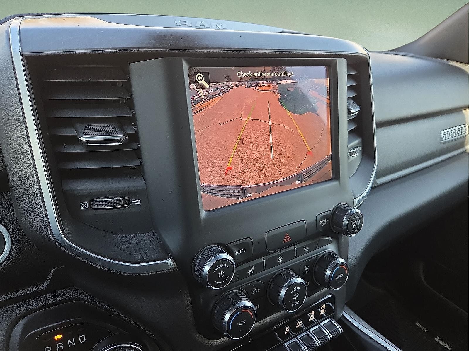 2019 RAM 1500 Big Horn/Lone Star Crew Cab 4x4 5'7' Box