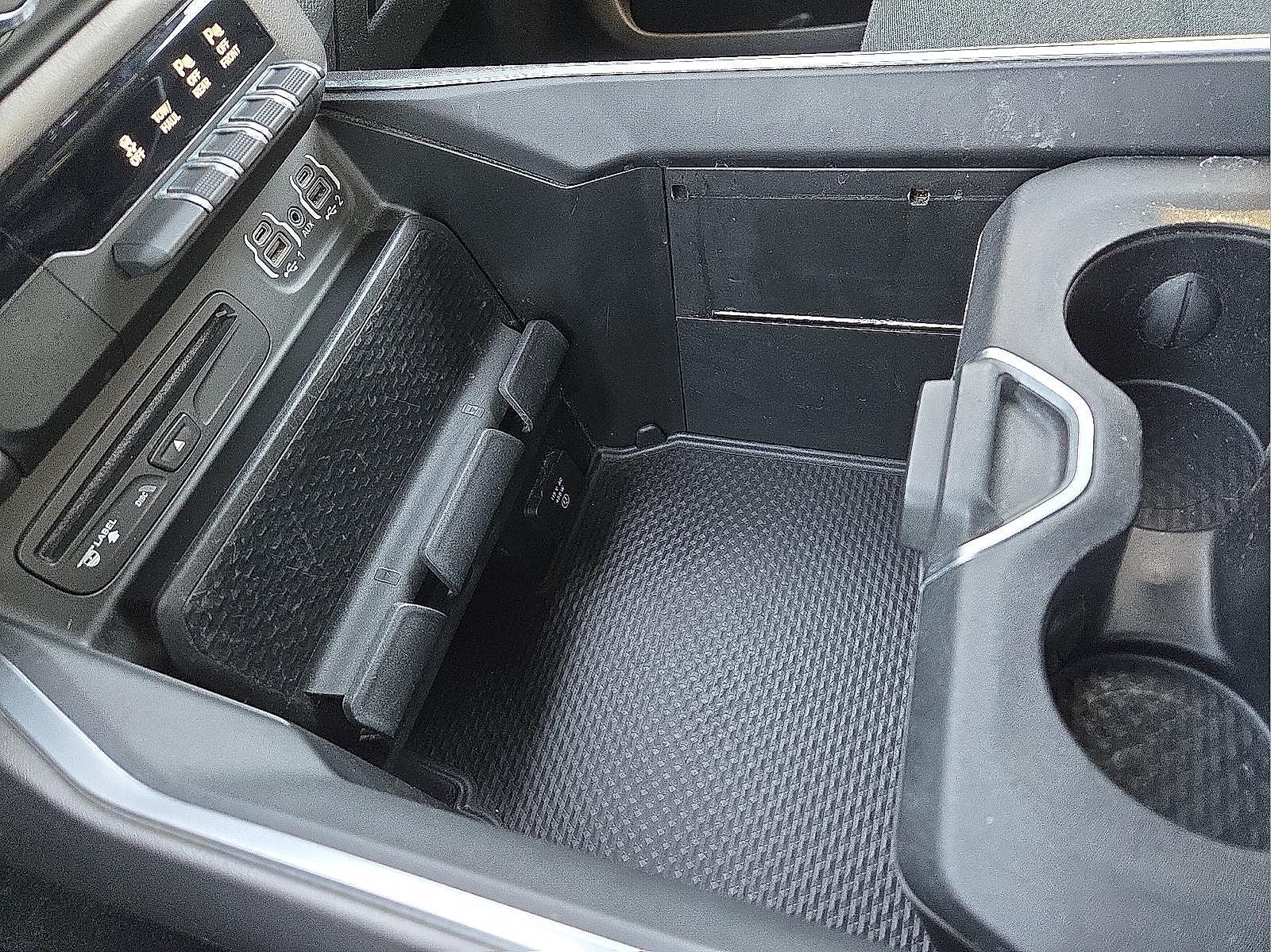 2019 RAM 1500 Big Horn/Lone Star Crew Cab 4x4 5'7' Box