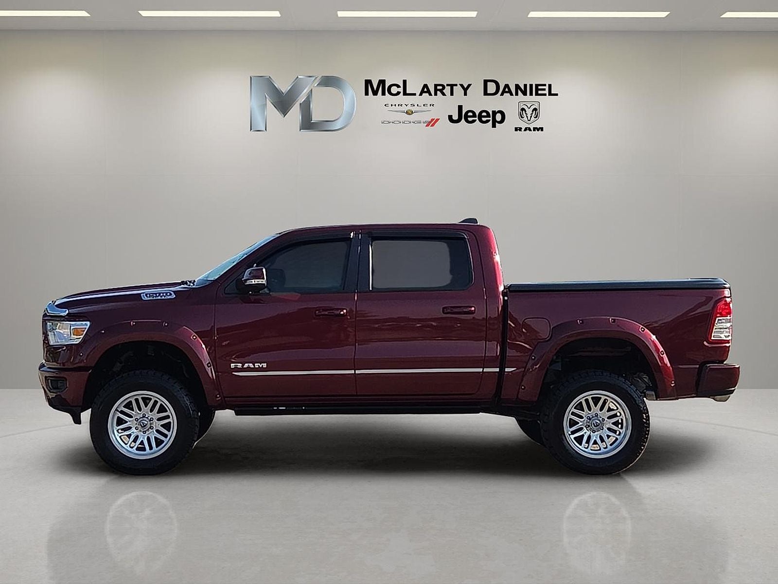 2019 RAM 1500 Big Horn/Lone Star Crew Cab 4x4 5'7' Box