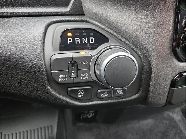 2026 RAM Ram 1500 RAM 1500 WARLOCK CREW CAB 4X4 5'7' BOX