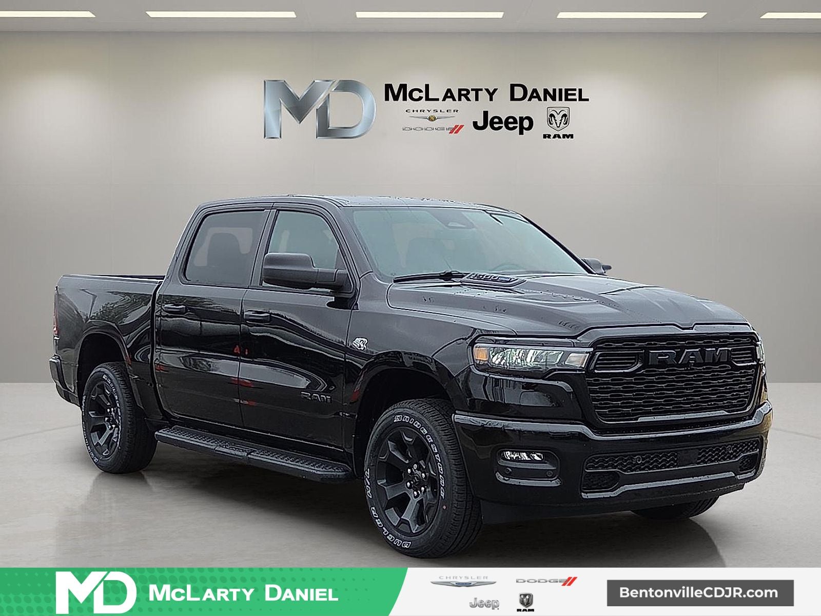 2026 RAM Ram 1500 RAM 1500 EXPRESS CREW CAB 4X4 5'7' BOX